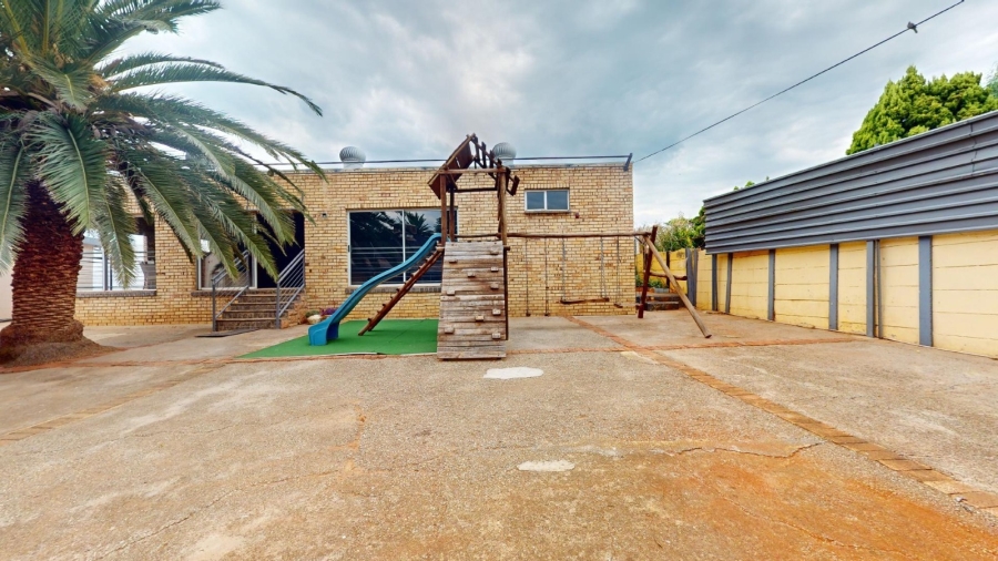 3 Bedroom Property for Sale in Mohadin North West